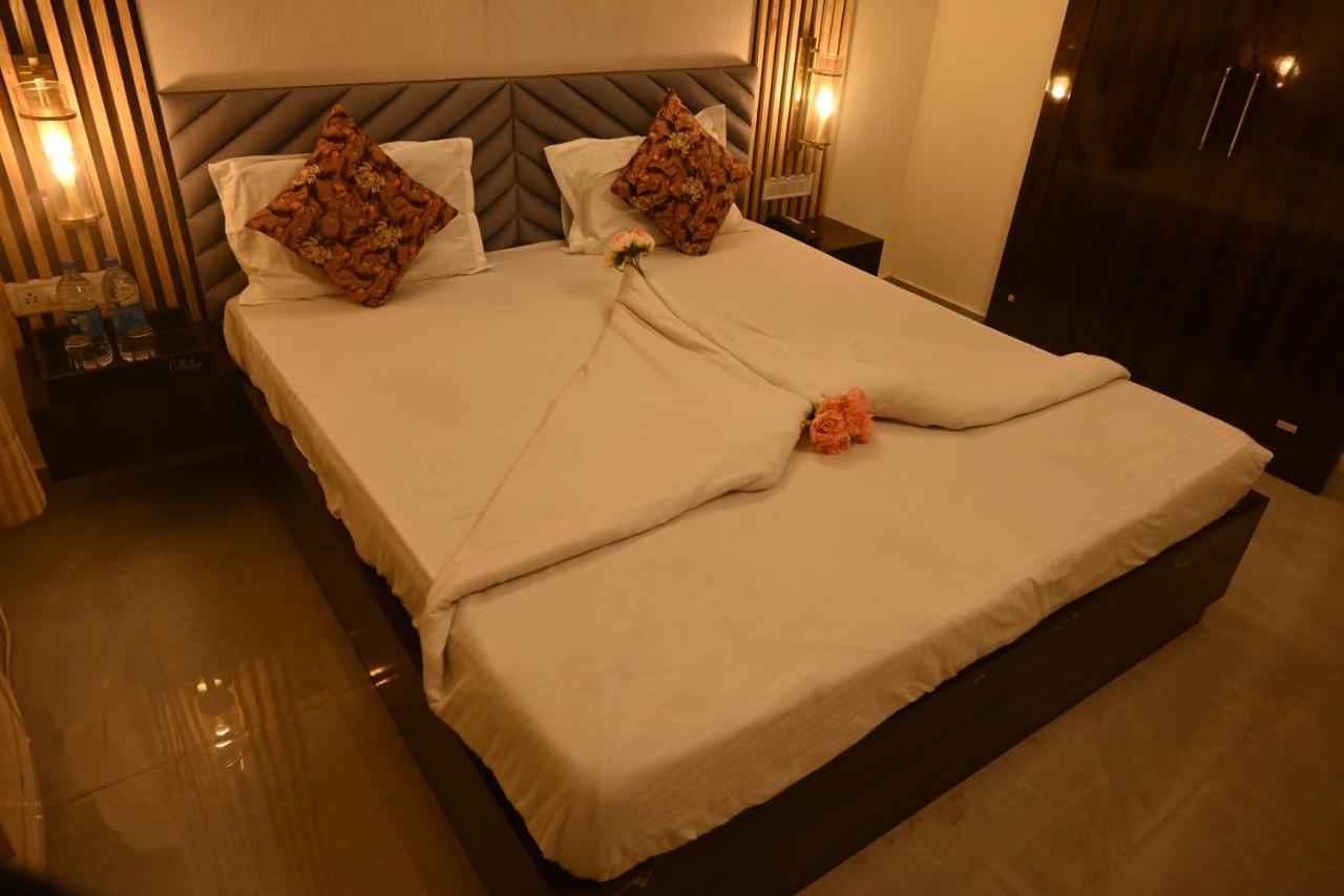 Hotel Sun Green Bhubaneswar Eksteriør billede